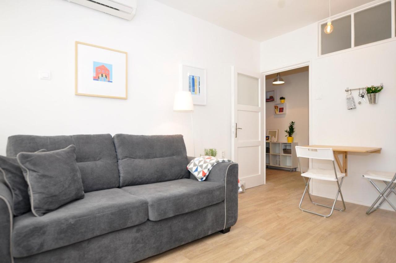 Room & Studio In The Centre Split Exterior foto