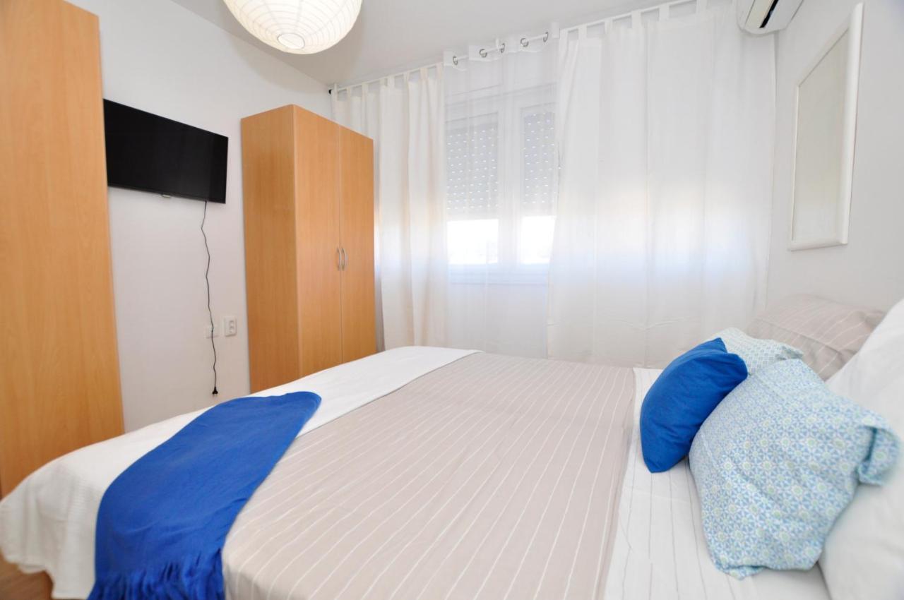 Room & Studio In The Centre Split Exterior foto